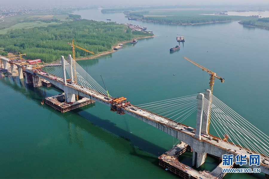 沅江特大桥主跨合龙 常益长高铁主体工程基本完成(图2)