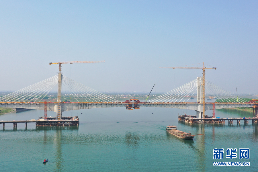 沅江特大桥主跨合龙 常益长高铁主体工程基本完成(图3)