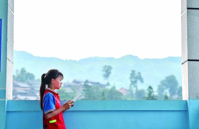 为了孩子,在乡村擎起一盏灯(图4) 为了孩子,在乡村擎起一盏灯(图4)