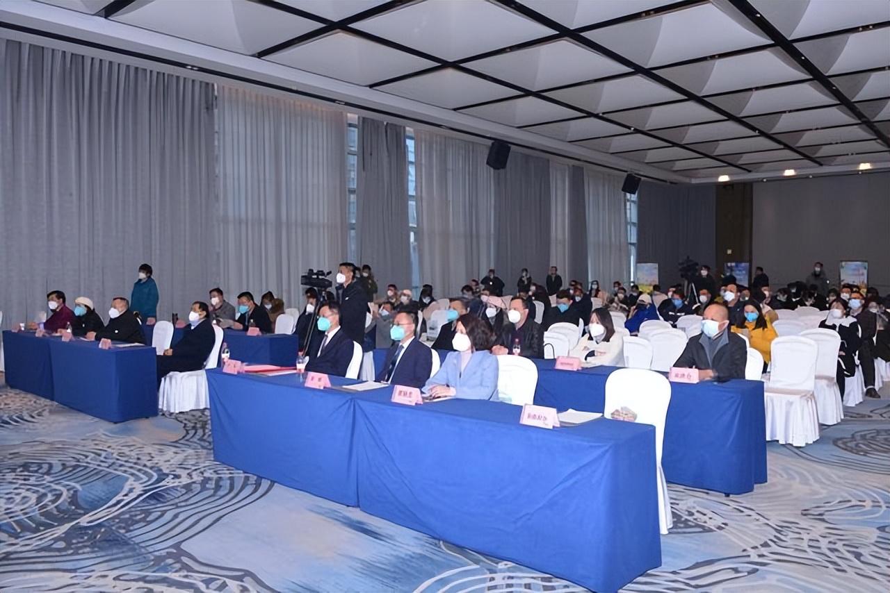 坐常益长高铁可报销!常德同发野生动物世界推出三大优惠政策(图2) 坐常益长高铁可报销!常德同发野生动物世界推出三大优惠政策(图2)