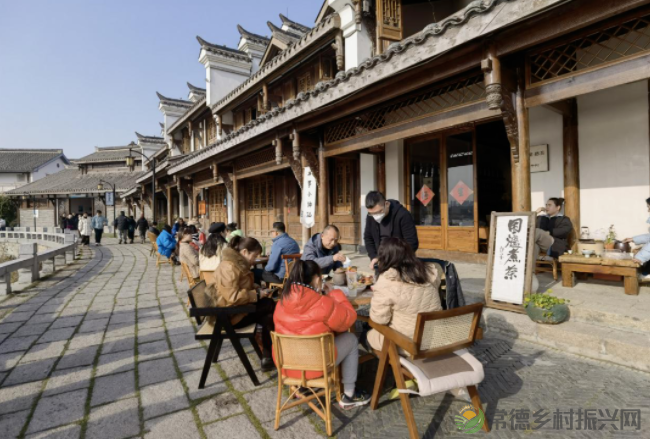 【桃花源里 诗画常德】玉兔踏青,春暖柳湖,一系列精彩纷呈的文旅活动还在柳叶湖轮番上演(附视频)(图5) image.png