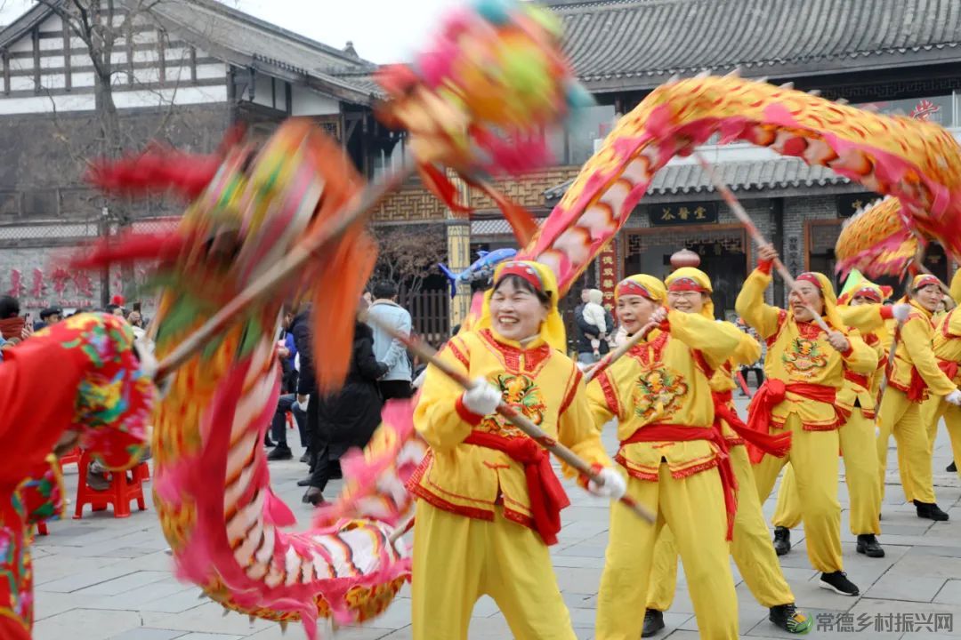 引发数十万人围观——常德河街的元宵节“吊炸天”(图30) 5555.jpg