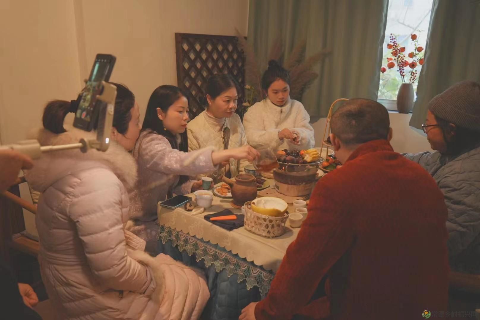 茶小白初遇赛青茗茶品茶记(图5) 茶小白初遇赛青茗茶品茶记(图5)