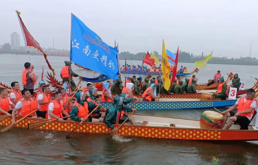 花落谁家?中国•常德鼎城首届阳明湖龙舟赛完美收官(图9) 花落谁家?中国•常德鼎城首届阳明湖龙舟赛完美收官(图9)