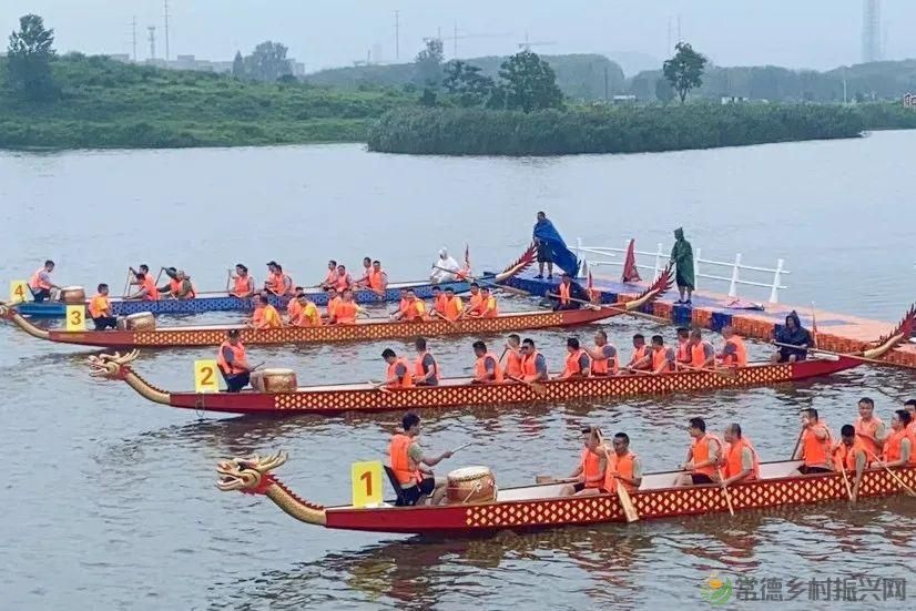花落谁家?中国•常德鼎城首届阳明湖龙舟赛完美收官(图14) 花落谁家?中国•常德鼎城首届阳明湖龙舟赛完美收官(图14)