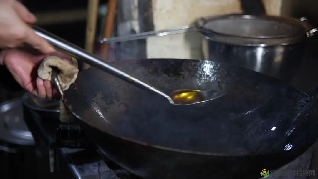 以一钵常德甲鱼 致敬天下父亲(图6) 以一钵常德甲鱼 致敬天下父亲(图6)