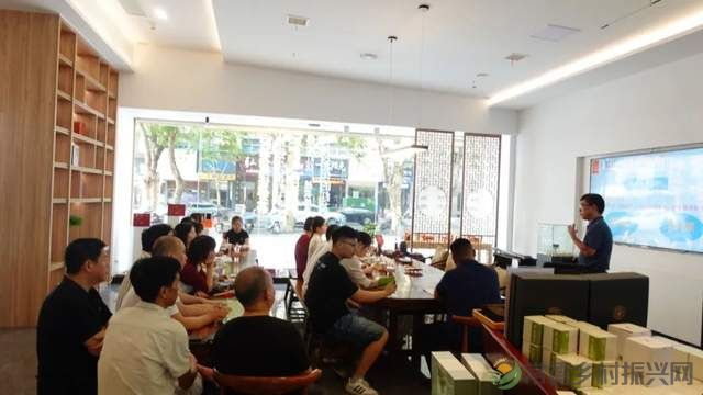 武陵红茶冲泡标准培训班圆满启动 | 泡茶有讲究,做茶不将就(图10) 武陵红茶冲泡标准培训班圆满启动 | 泡茶有讲究,做茶不将就(图10)