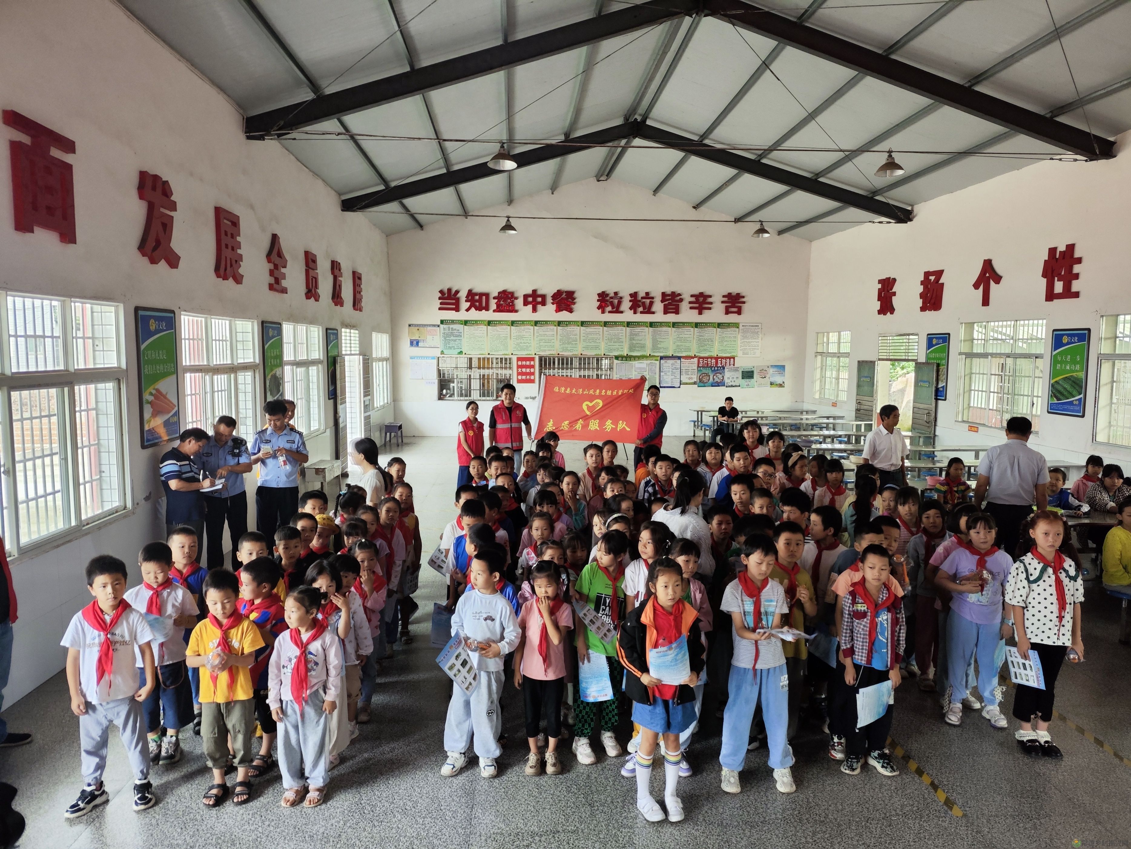 【走进临澧】临澧县太浮山管理处公益支教结硕果(图2) 【走进临澧】临澧县太浮山管理处公益支教结硕果(图2)