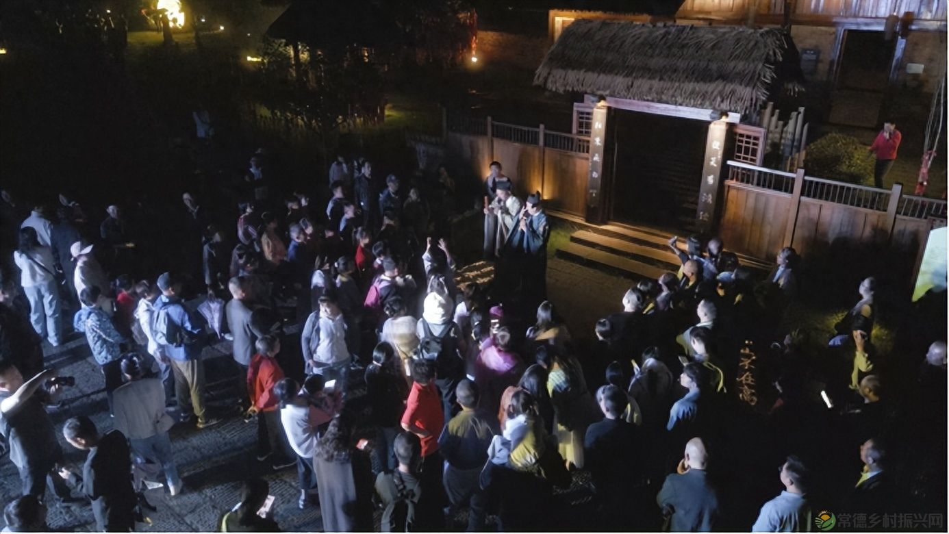 【双节特辑】常德桃花源景区人气爆棚!游客共度欢乐佳节!(图10) 【双节特辑】常德桃花源景区人气爆棚!游客共度欢乐佳节!(图10)