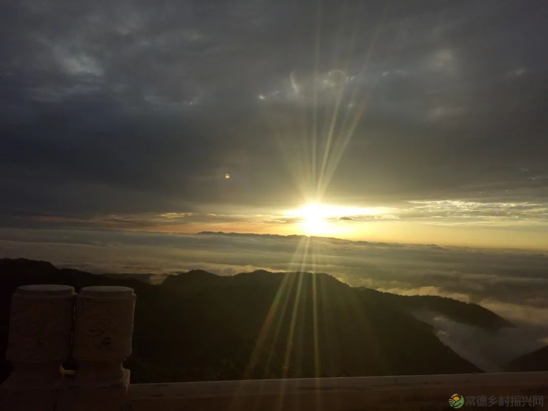 【走进临澧】这个深秋,陪你看一场太浮山的日出与日落(图3) 【走进临澧】这个深秋,陪你看一场太浮山的日出与日落(图3)