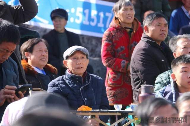 当高山恋上草场,当民谣唱响太平,请聆听大自然与音符的激情碰撞(图11) 当高山恋上草场,当民谣唱响太平,请聆听大自然与音符的激情碰撞(图11)