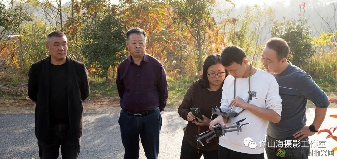 常德市库区移民专题拍摄今日收尾,以茶代酒祝贺杀青(图9) 常德市库区移民专题拍摄今日收尾,以茶代酒祝贺杀青(图9)
