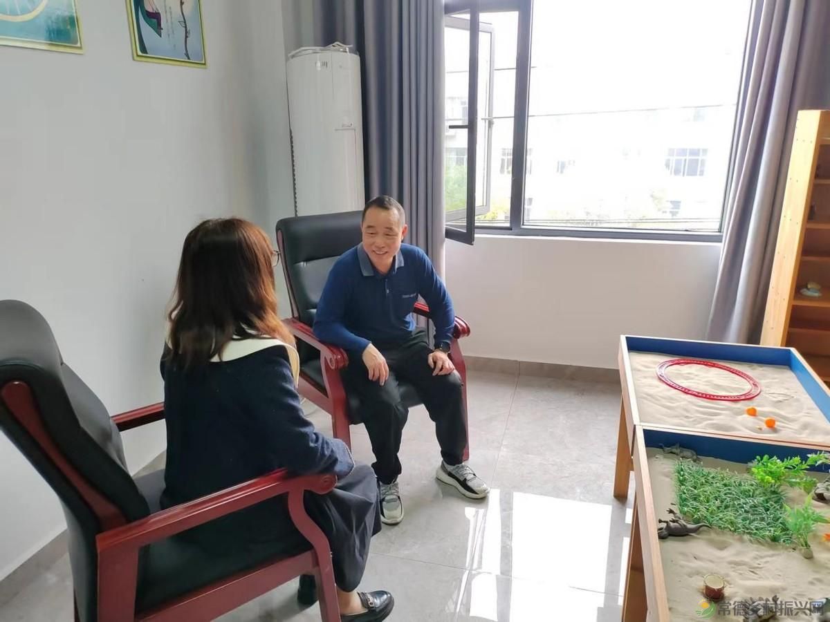 【武陵禁毒】临澧县为社区戒毒康复人员“点亮心灯”(图6) 【武陵禁毒】临澧县为社区戒毒康复人员“点亮心灯”(图6)