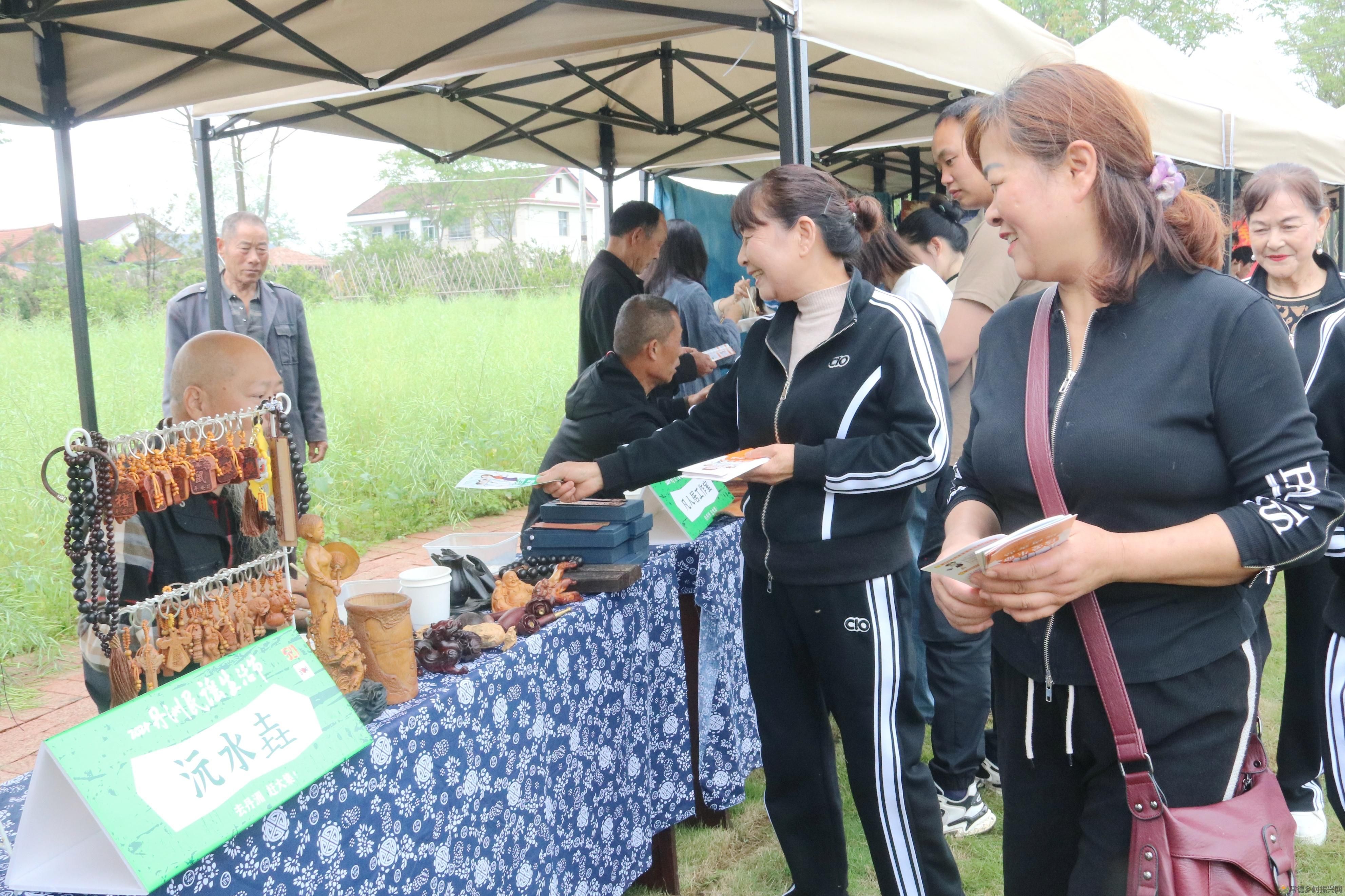 【武陵禁毒】禁毒宣传走进音乐节 唱响防毒拒毒最强音(图8) 【武陵禁毒】禁毒宣传走进音乐节 唱响防毒拒毒最强音(图8)