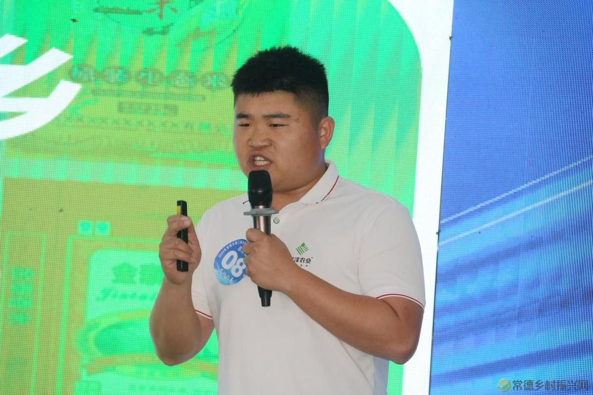 智赋万企 展望未来— 第二届企业品牌故事讲述暨企业培训师大赛举行(图7) 智赋万企 展望未来— 第二届企业品牌故事讲述暨企业培训师大赛举行(图7)