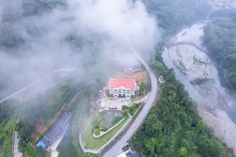 这个均价200+的秘境仙爆了!夏季不超过23℃,来一次就爱上(图21) 这个均价200+的秘境仙爆了!夏季不超过23℃,来一次就爱上(图21)