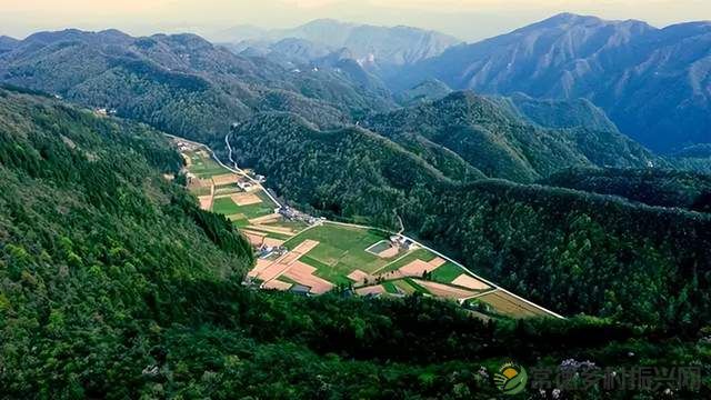 不一样的上马墩 | 民谣音乐 高山露营 这里风光最太平(图7) 不一样的上马墩 | 民谣音乐 高山露营 这里风光最太平(图7)