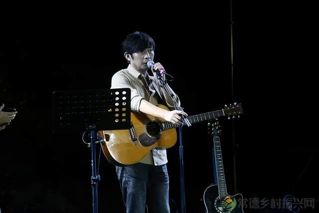 不一样的上马墩 | 民谣音乐 高山露营 这里风光最太平(图11) 不一样的上马墩 | 民谣音乐 高山露营 这里风光最太平(图11)