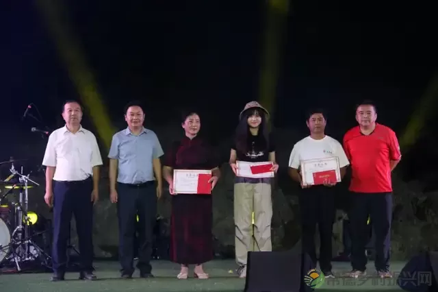 不一样的上马墩 | 民谣音乐 高山露营 这里风光最太平(图30) 不一样的上马墩 | 民谣音乐 高山露营 这里风光最太平(图30)