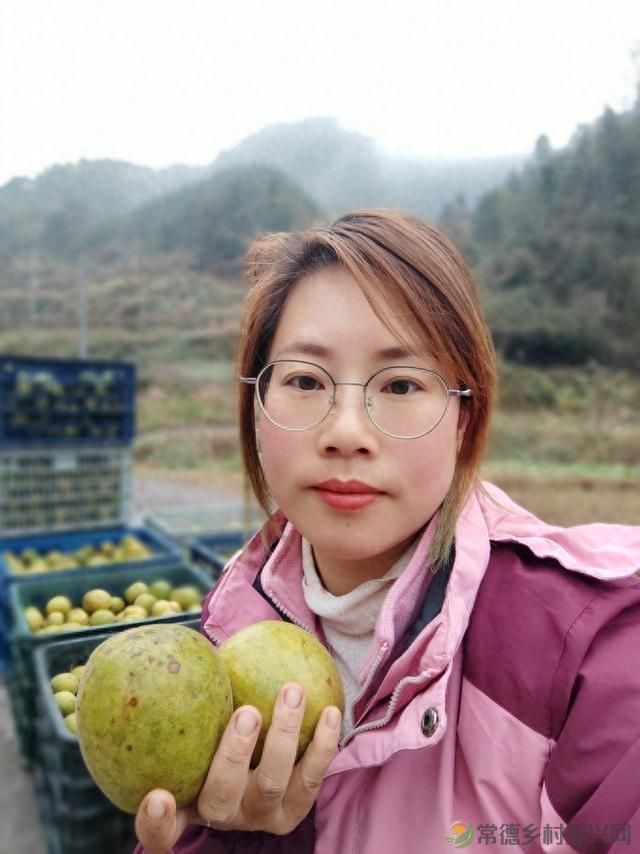 湖南常德偏僻山村的三农博主:她用视频讲好田野故事(图1) 湖南常德偏僻山村的三农博主:她用视频讲好田野故事(图1)