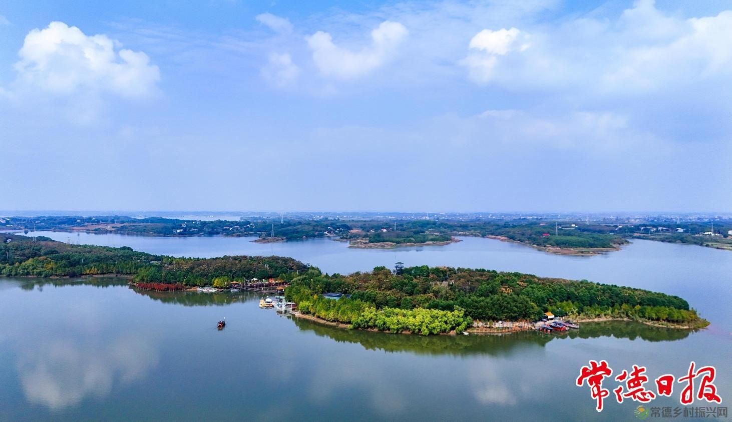 俯瞰绿岛蓝湾景区。