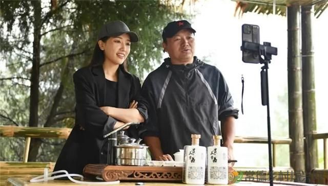 乡村振兴三农领域带头人 李子柒张一一白婳领衔(图5) 乡村振兴三农领域带头人 李子柒张一一白婳领衔(图5)