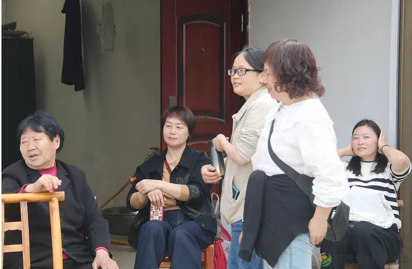 树高千尺不忘根 邻里和谐家兴旺——临澧修梅三房组清明活动纪实(图7) 图片