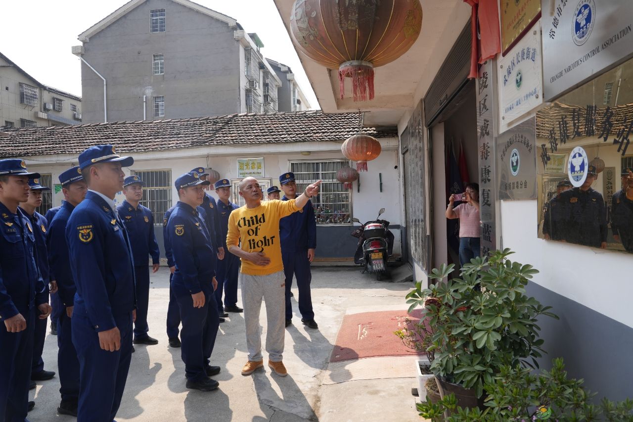 常德消防特勤指战员接受禁毒警示教育(图3) 常德消防特勤指战员接受禁毒警示教育(图3)