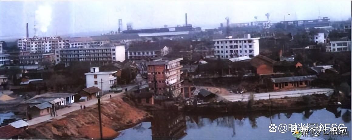 图说昔日的湖南汉寿,照片中有你熟悉的地方吗?(图25) 图说昔日的湖南汉寿,照片中有你熟悉的地方吗?(图25)